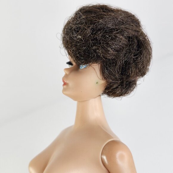 Vintage Brunette Bubble Cut Barbie Doll #850 Mattel 1960s Japan Green Ears Read - Picture 13 of 16
